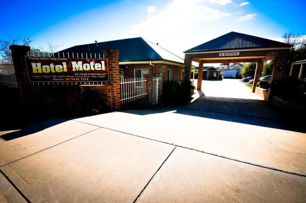 Motel Poachers Paradise 4*